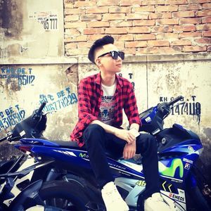 Meet your Posher, Ho